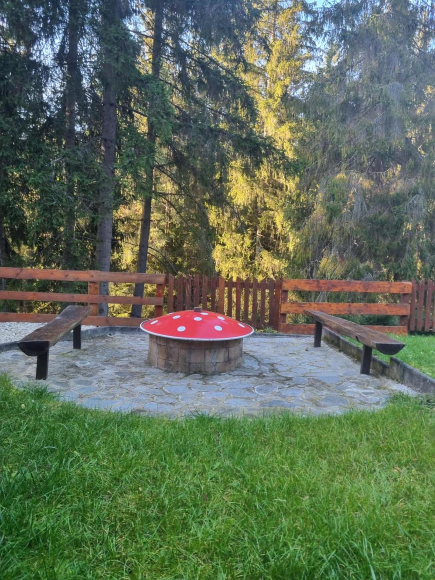 Chata Lieskovec - Chata V Lese Blizko Zubacky Tatranska Strba Esterno foto